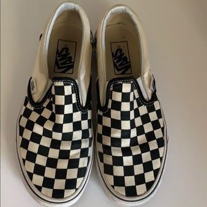 checkered vans